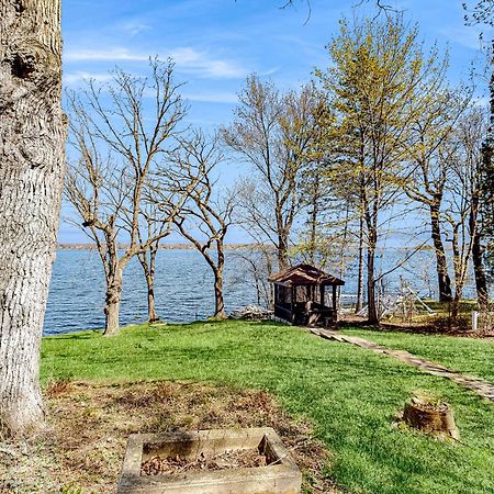 Antique Lake Front Getaway- The Lake House Vila Ripon Exterior foto